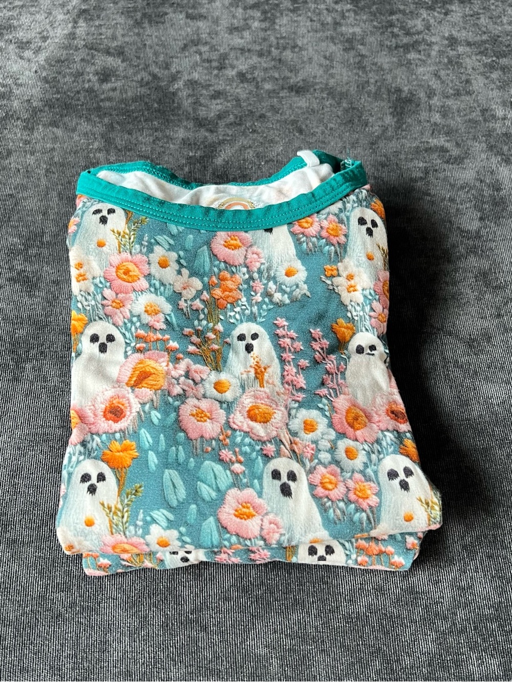 Olive and Stella Girls Bamboo Ghosted Pajama Set Size 4T - Picture 9 of 9